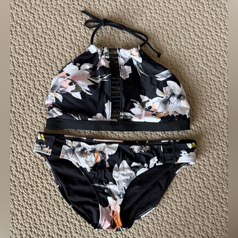 Athleta two piece swimsuit- size large